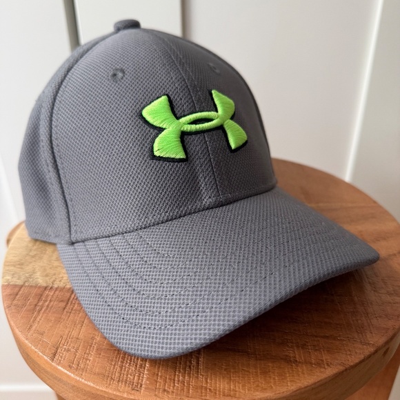 NEW BOYS UNDER ARMOUR BASEBALL HAT LOT - 6 TOTAL. - Picture 14 of 16